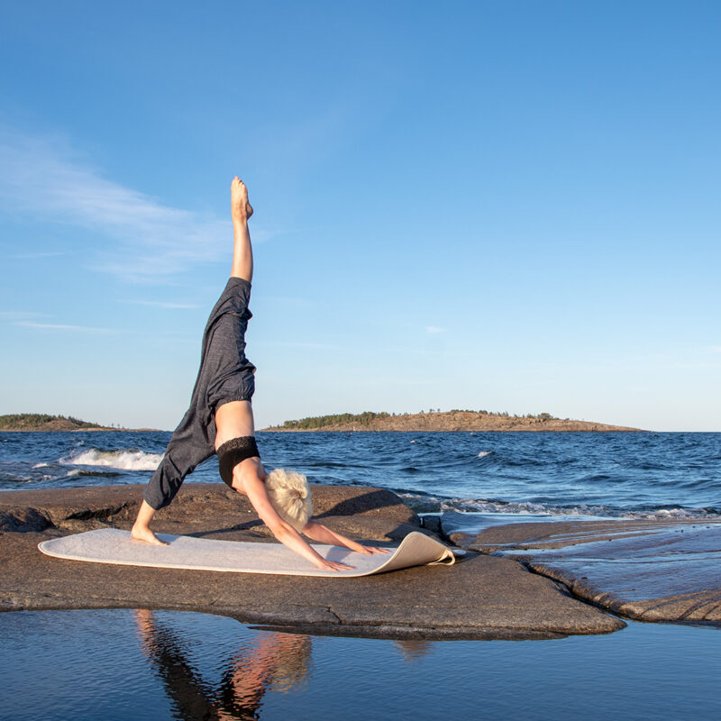 Yogamatta av ull – 75cm – Lyxig ullyogamatta från Momo Jord 1