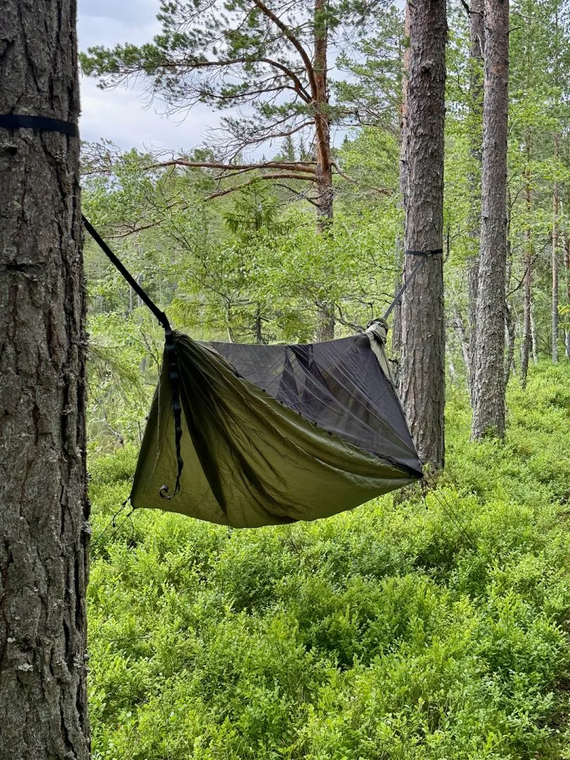 Momo Jord Hammock 7 Momo Jord Hammock – packad för tur